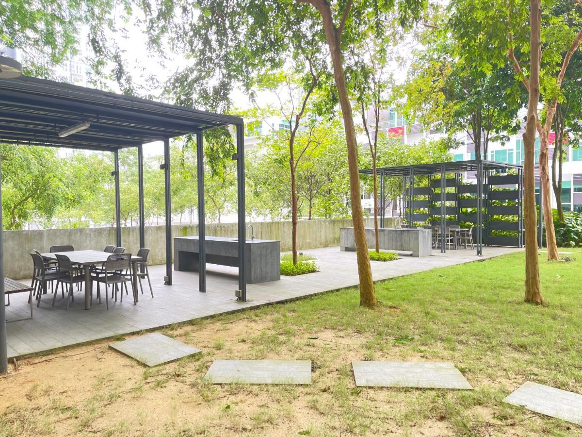 1Medini 1Bedroom Niceview By Wp Homestay Johor Bahru Buitenkant foto